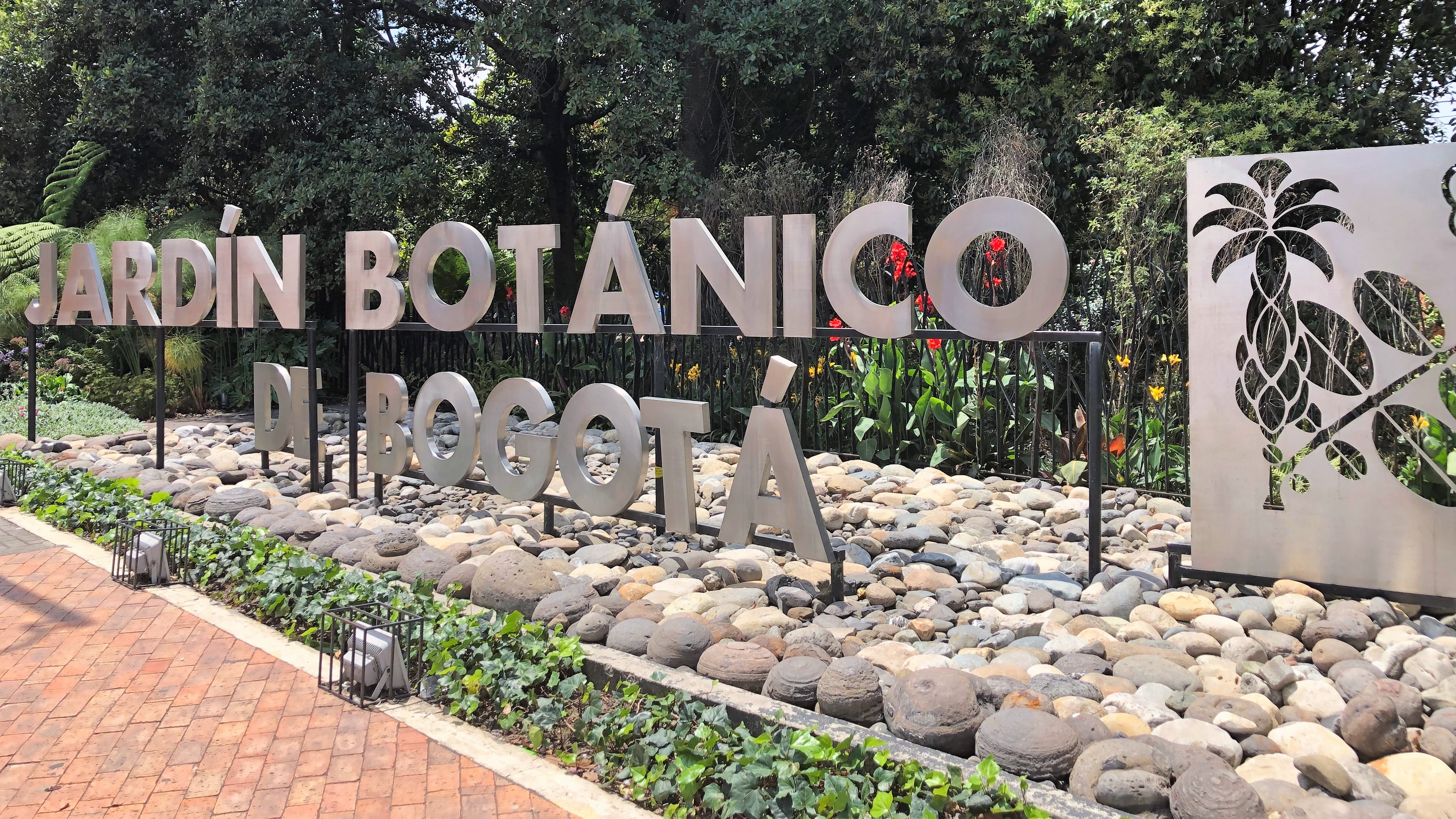 Jardín Botánico Entrance