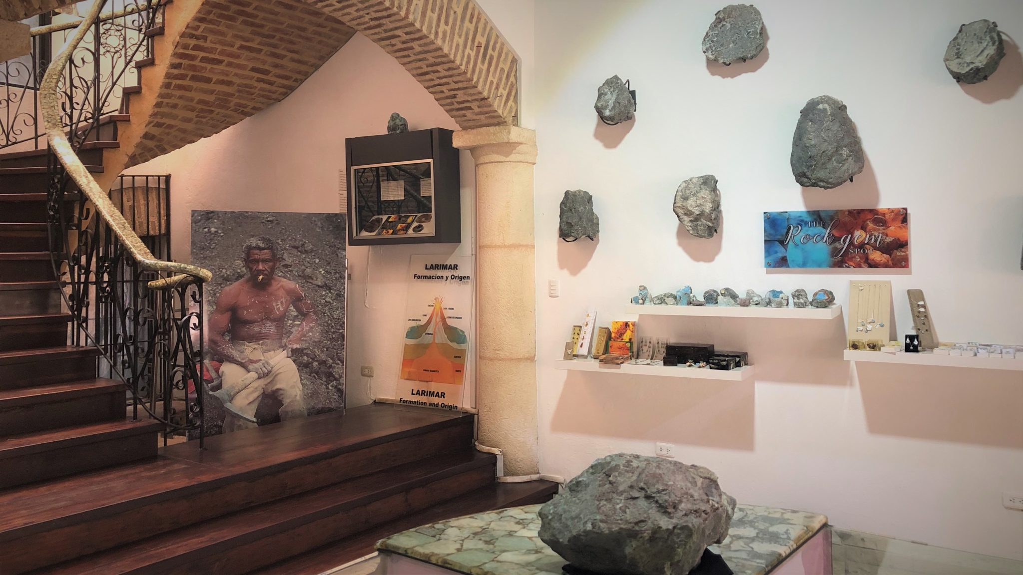Larimar Museum